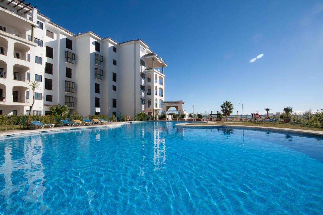 Stunning Views Await You In Marina De La Duquesa Διαμέρισμα Castillo de Sabinillas Εξωτερικό φωτογραφία